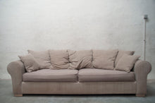 Afbeelding in Gallery-weergave laden, Beige sofa
